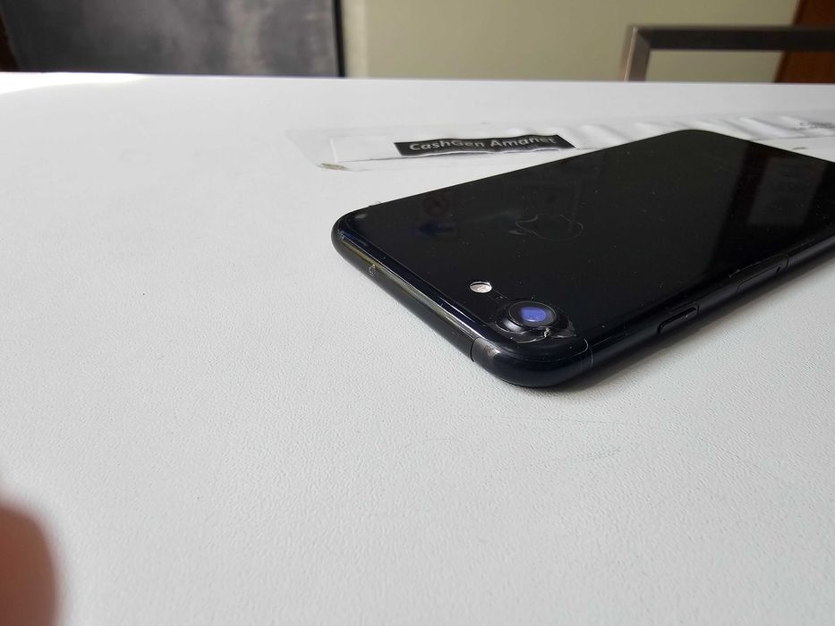 Iphone 7 impecabile Magazin CashGen