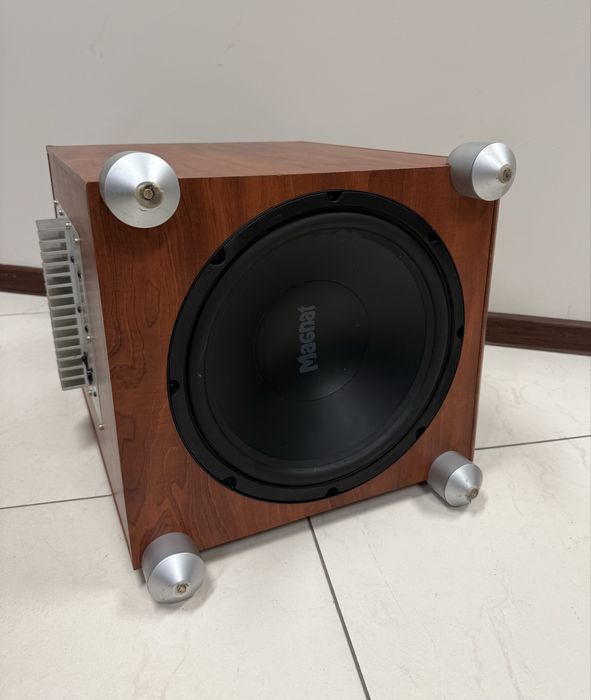 ТОП Активен субуфер MAGNAT Betasup 30A- 12 инча бас - 130-260W