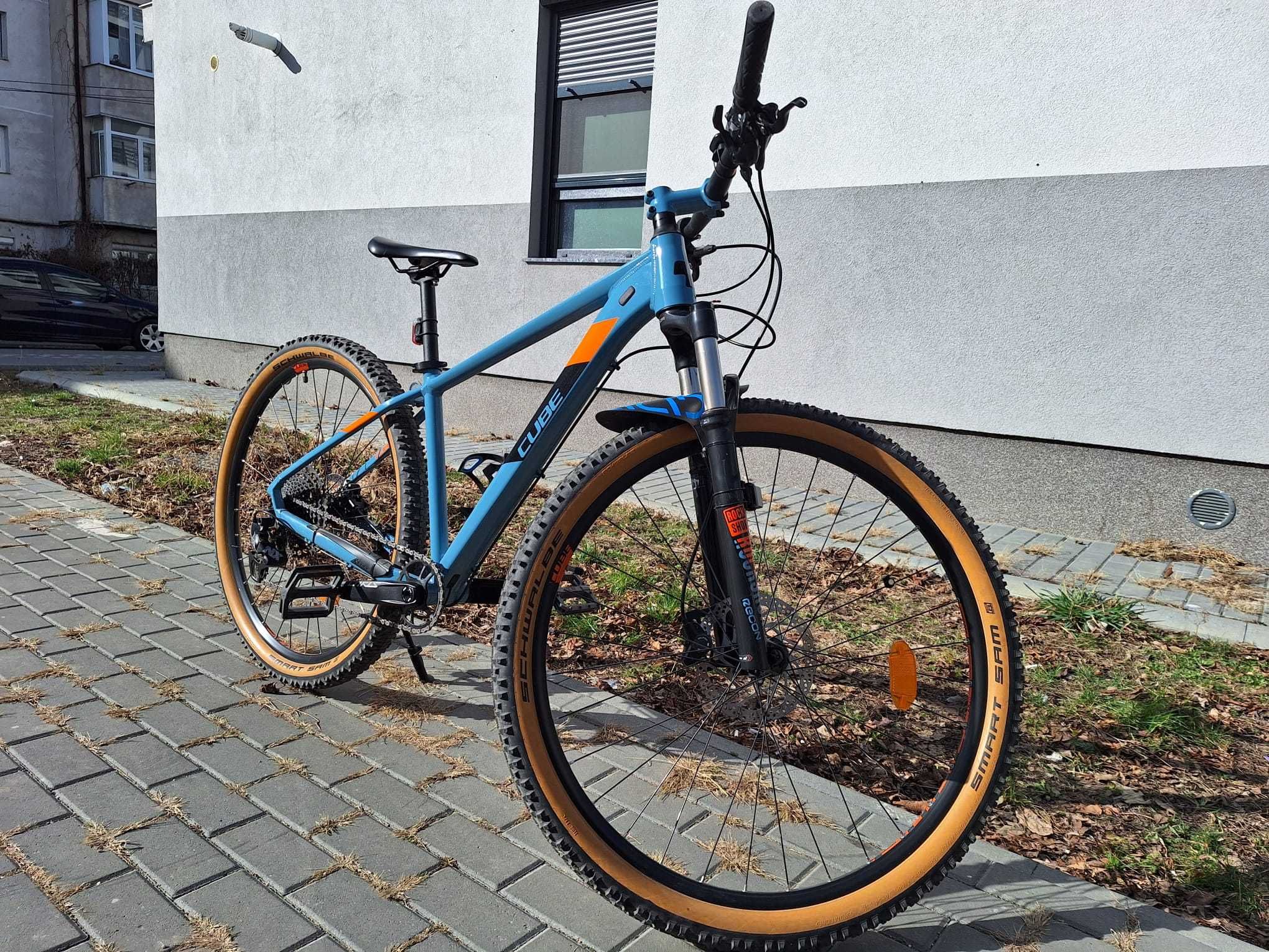 Vând bicicletă mountain bike Cube Acid 29'' 1x12