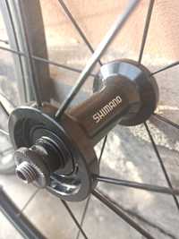 Roti Shimano WH-RS11