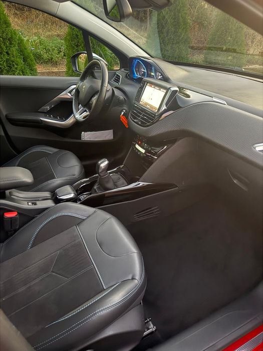 Peugeot 2008 1.2 benzina 110Cp euro 6 model Led 2018 panoramic RAR ITP