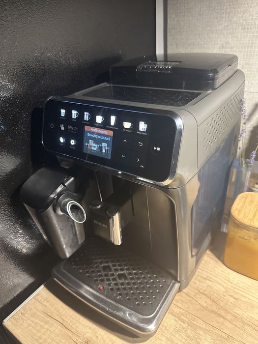 Espressor cafea Philips Latte Go Seria 5400