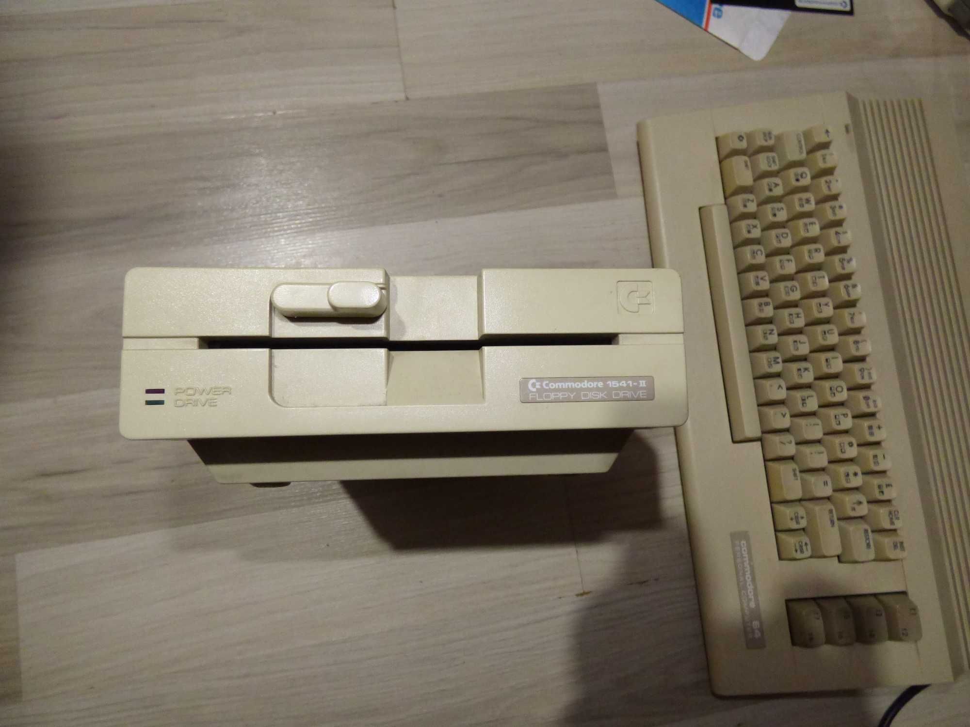 Unitate disk Commodore 64 - 1541 II