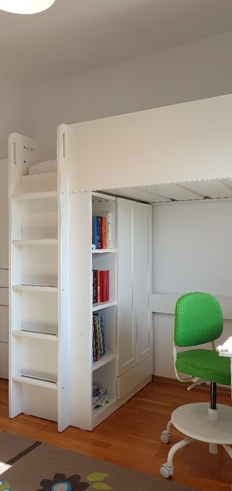 Vând pat supraetajat IKEA Smastad - ca NOU!