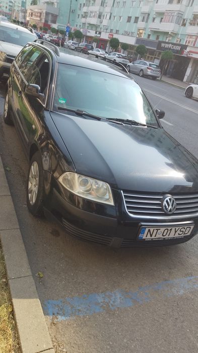 Vând passat B5 .