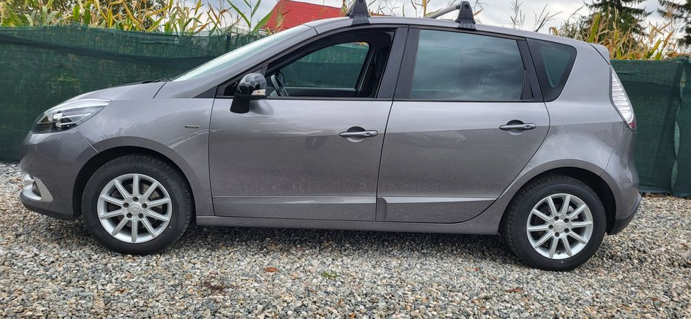 Renault Scenic 1.2tce 2015 Clima 130000