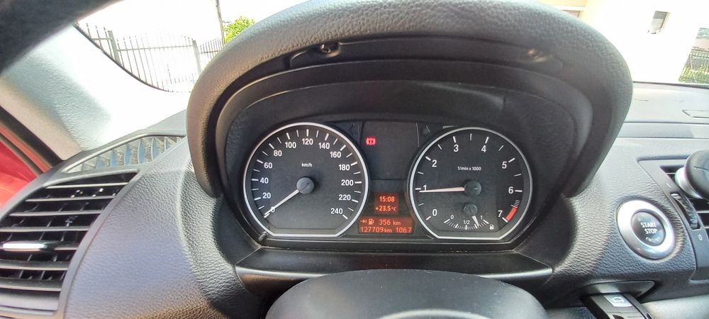BMW Seria 1 Bmw 116 i 2008.       Schimb cu automata