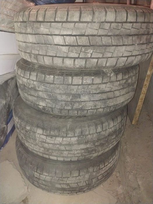 Продам шины с дисками