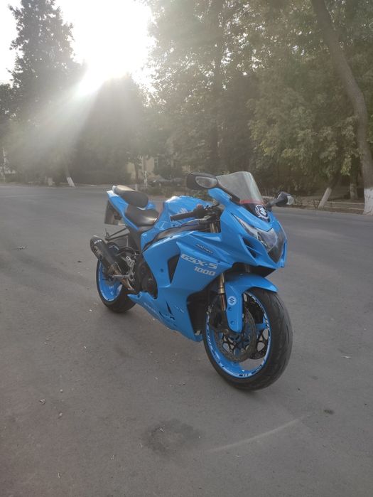 Продам мотоцикл Suzuki GSX R -1000