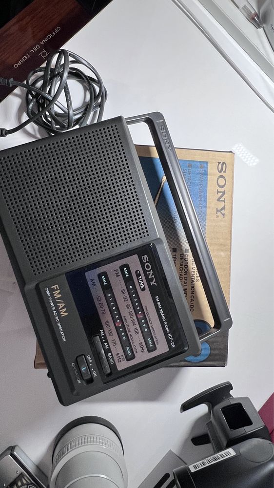 Radio Sony ICF-28 ( 1998)