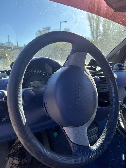 продавам смарт fortwo за части