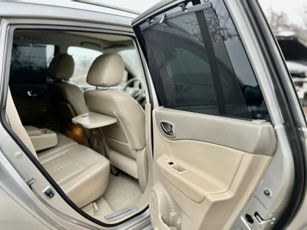 Рено Колеос на части Renault Koleos Мотор Стартер Стъкло Фар Стоп ABS