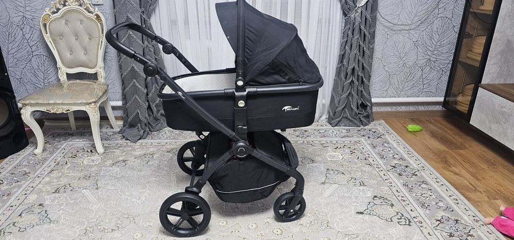 Продам коляску и манежку люлька