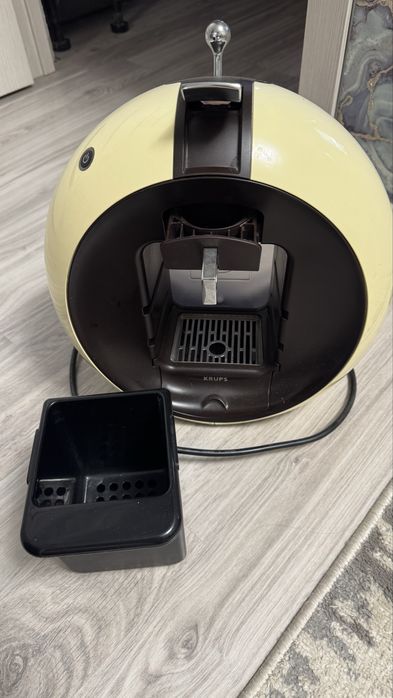 Кофемашина капсульная