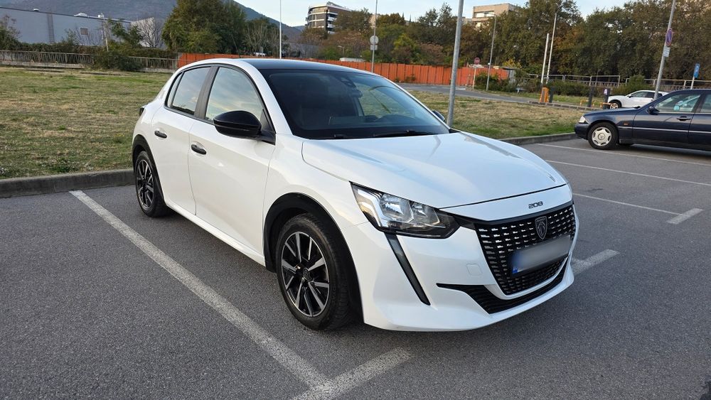 Peugeot 208 1.5 BlueHDI 2021