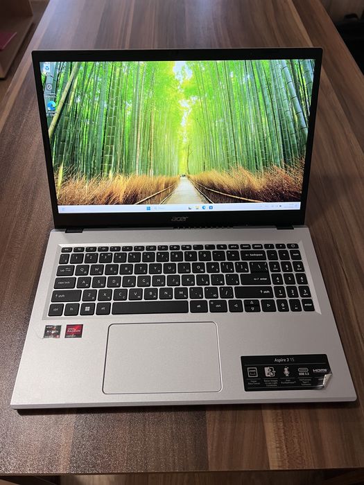 Acer Aspire A315-24P — отличное состояние + подарки!