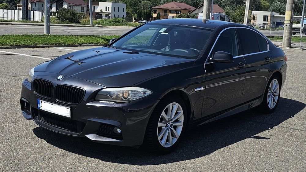 BMW F10 520 D, automat, An 2010, 280.000 km, pret 10.900 €, ușor neg.