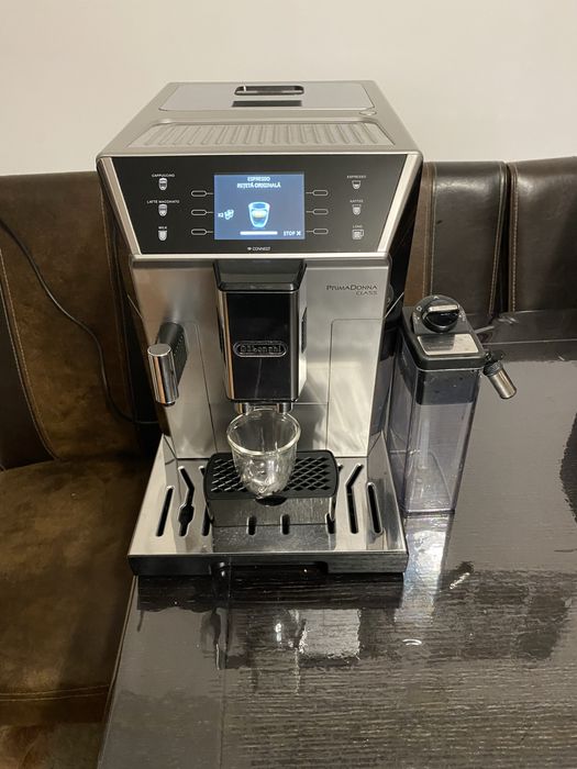 Expresor automat Delonghi Primadonna Class