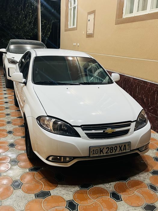 Jentra 1.5 lasetti kraskasi top toza propan gaz bor bir qol hayralgan