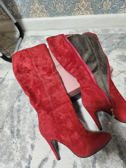 Продам сапоги, ботинка, туфли