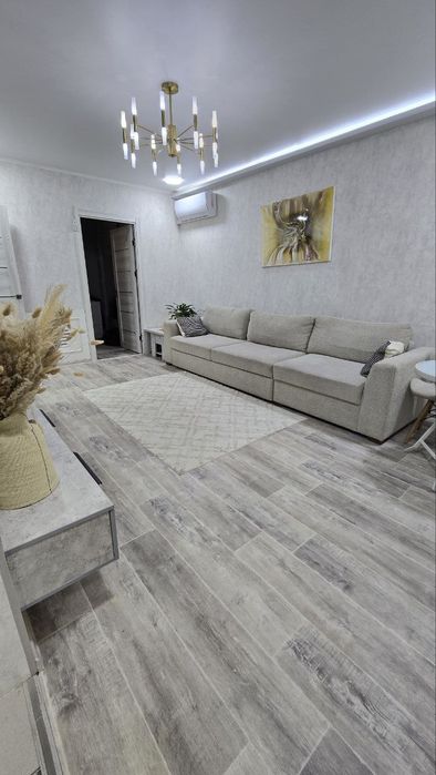 Под нежилое 2х3/1/4 вдоль дороги Дворец