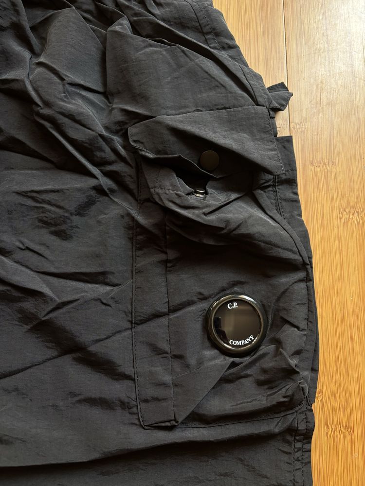 къси гащи cp company