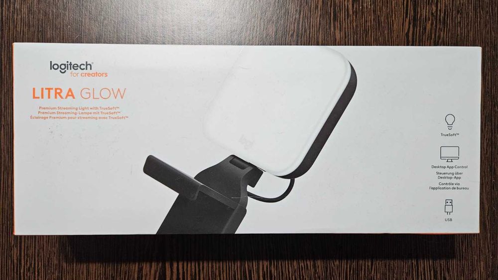 Logitech Litra Glow – perfectă pentru streaming, ca nouă