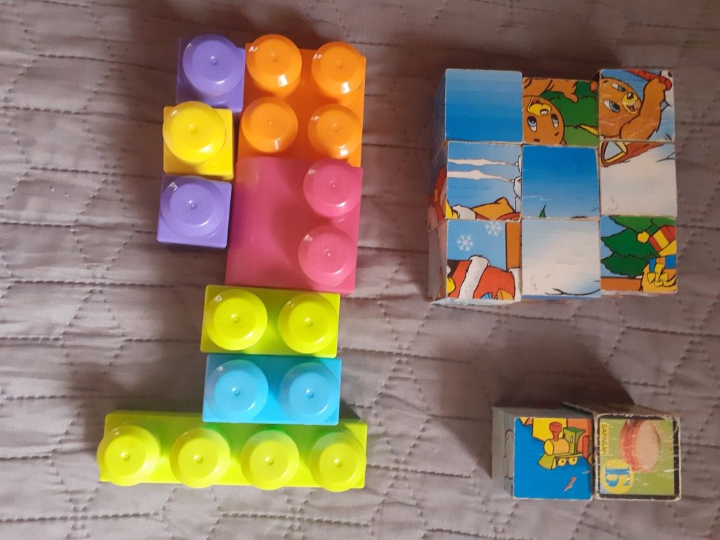 Подарявам различни играчки