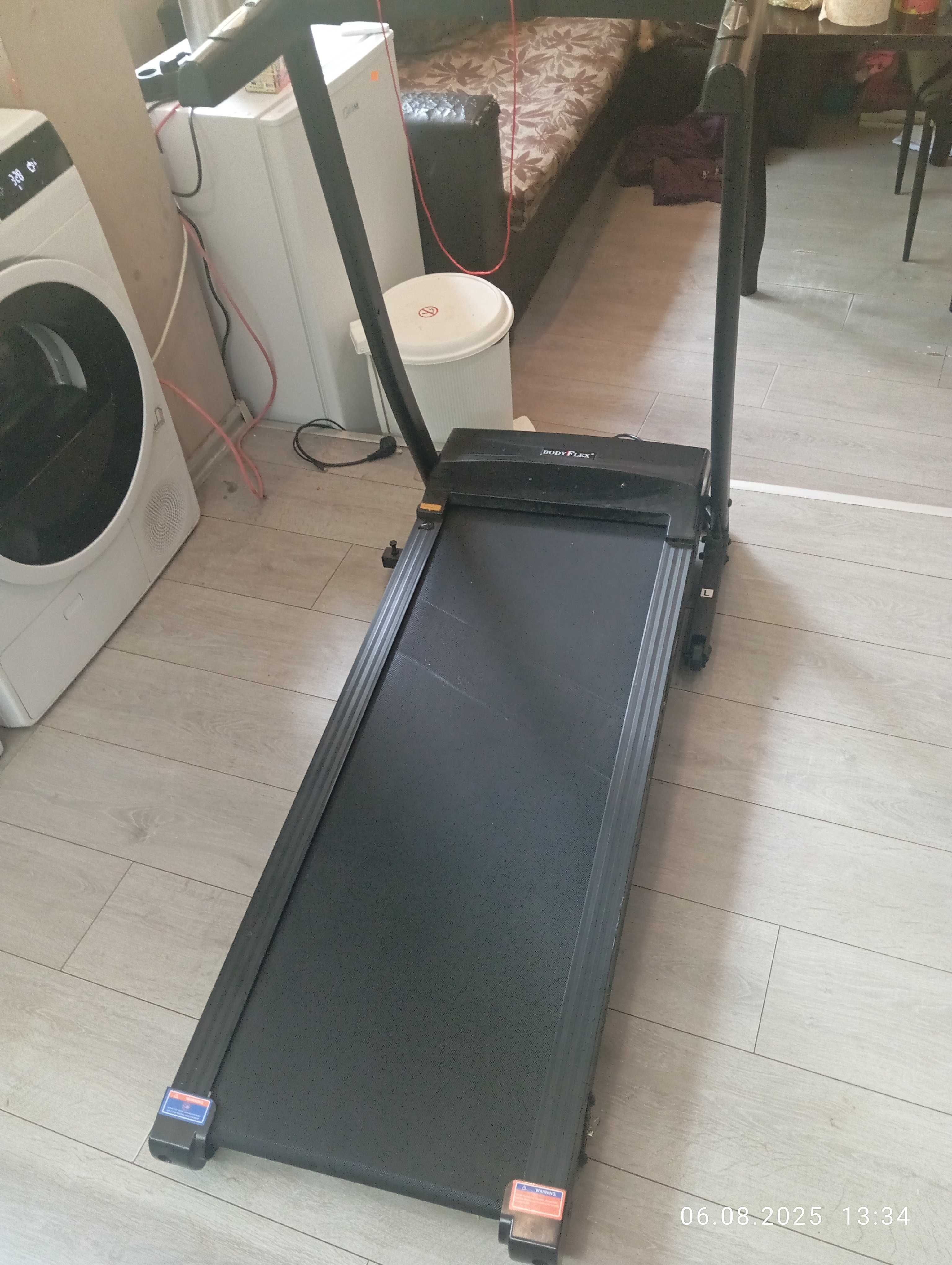 Бягаща пътека Bodiflex run1500