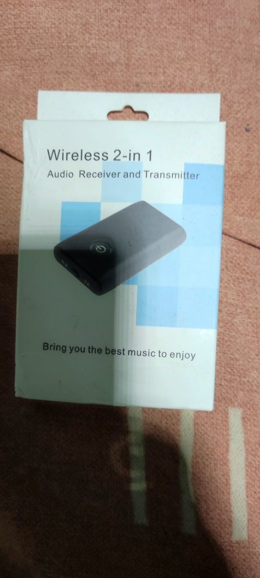 Wireless 2 in 1 Audio Receiver and Transmitter