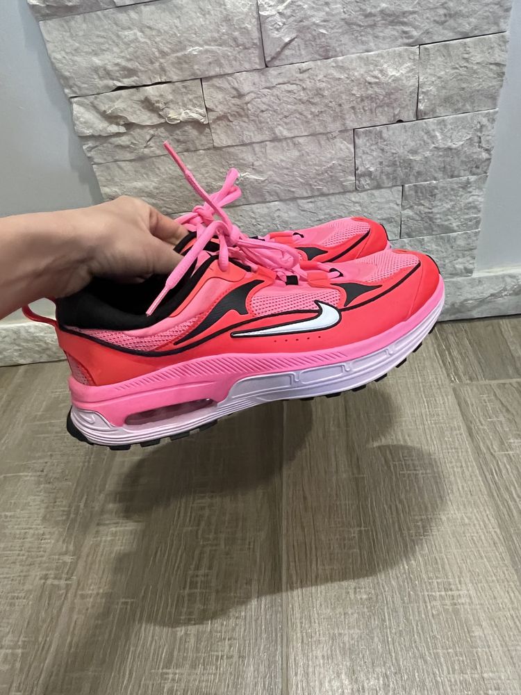 Маратонки Air Max Bliss различни цветове