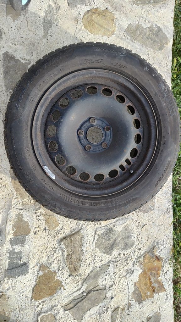 205 60 16 Pirelli sottozero 3