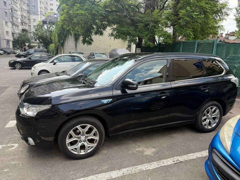 Mitsubishi Outlender PHEV (HIBRID+GPL)