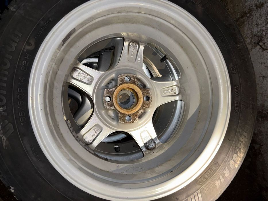 Jante Aluett că noi