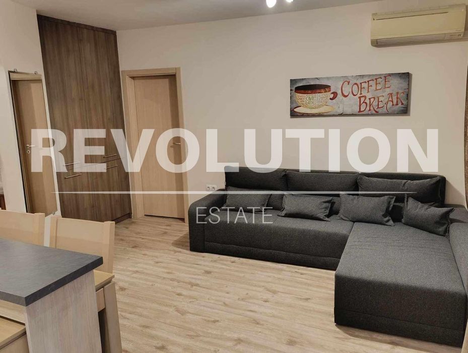 Дава се под наем Двустаен апартамент в Варна, Цветен квартал - 65 кв.м за 500 € - Снимка #2