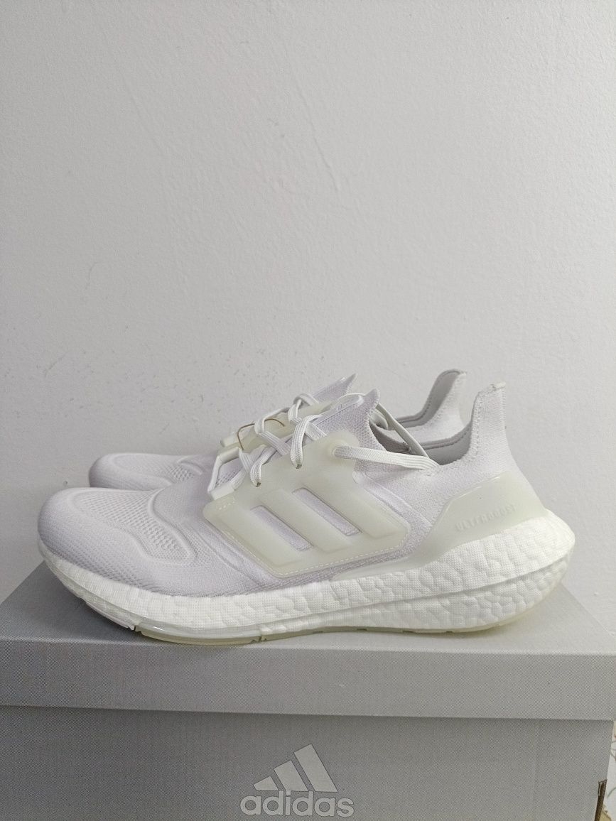 Adidas Ultraboost 22 номер 42 2/3