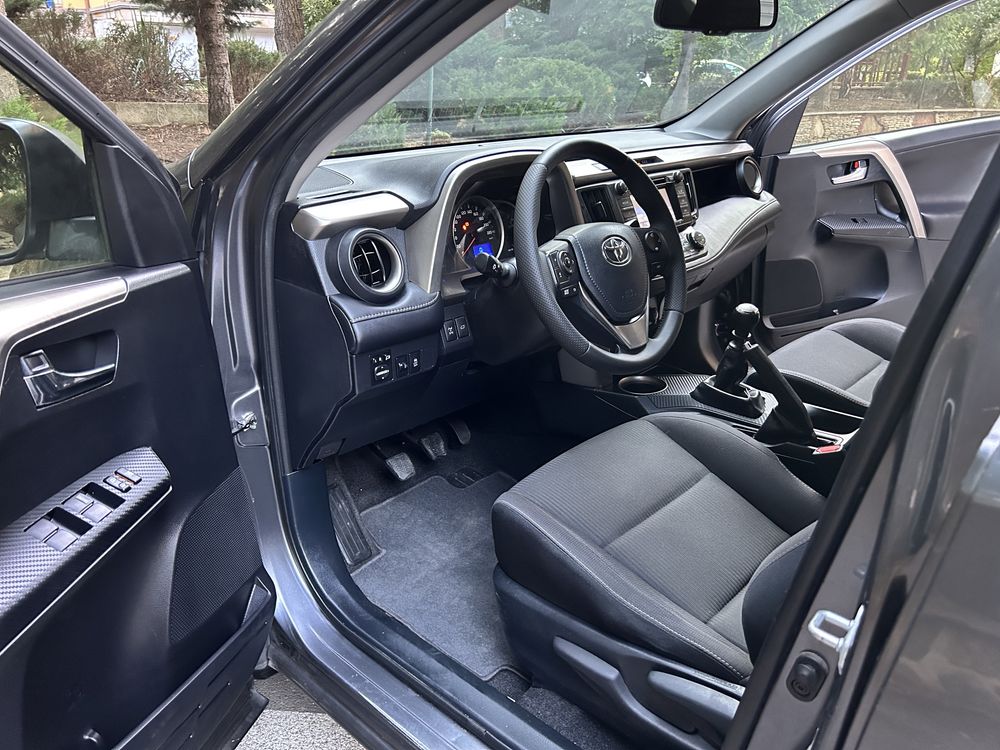 Toyota Rav4 2.0 D-4D, 4x4 , 124 к.с.,09. 2014 г, Пълна серв. история !
