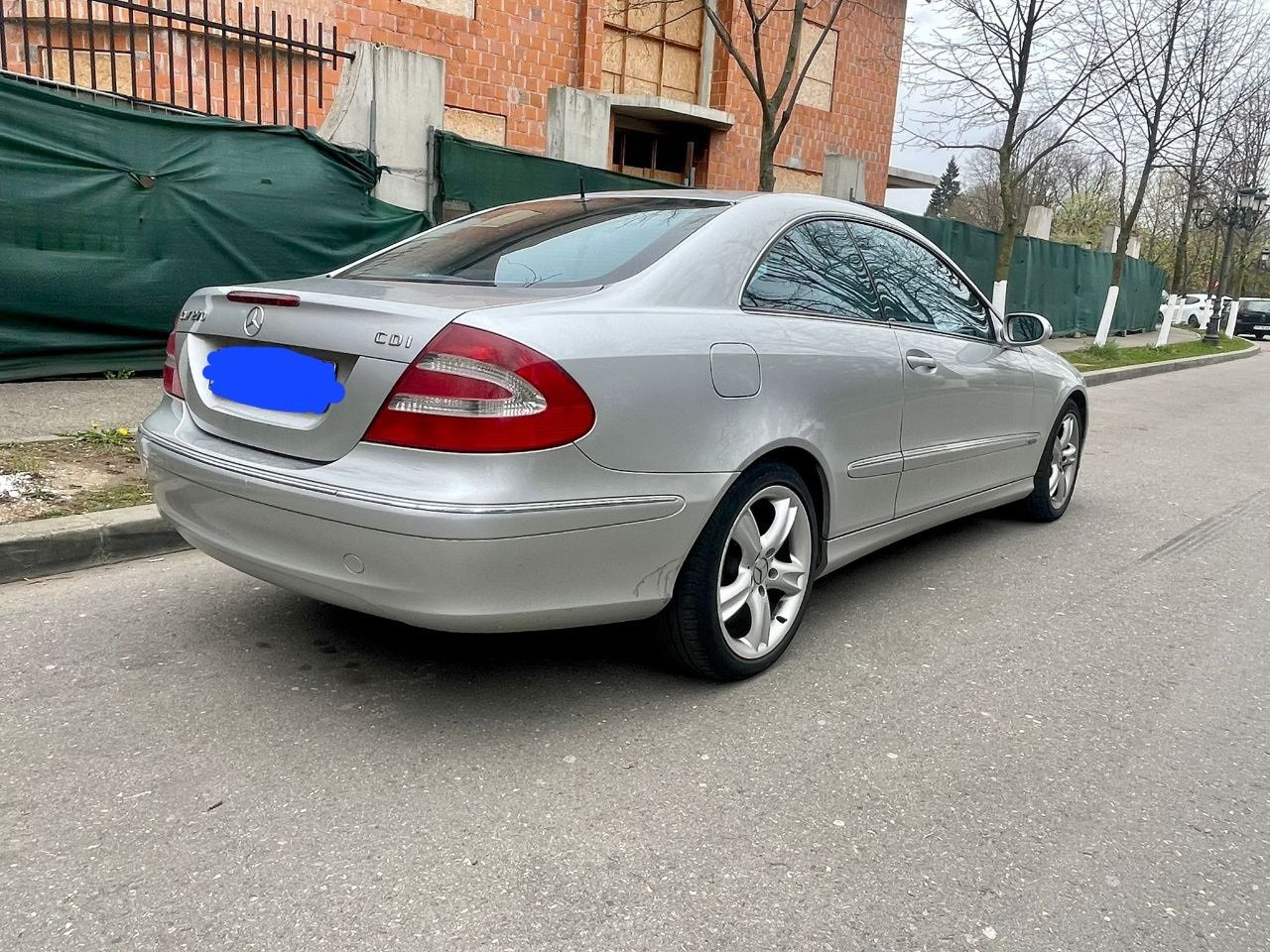 Vând  Mercedes CLK (2007) 270 CDI Automat