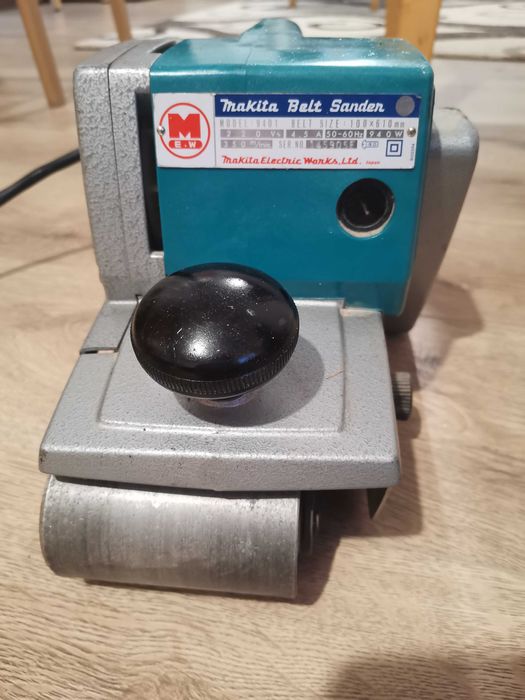 Șlefuitor Makita