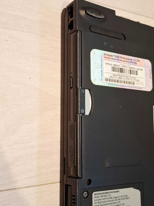 Laptop de colectie 2001 Compaq Armada M700 computer games 90-00's