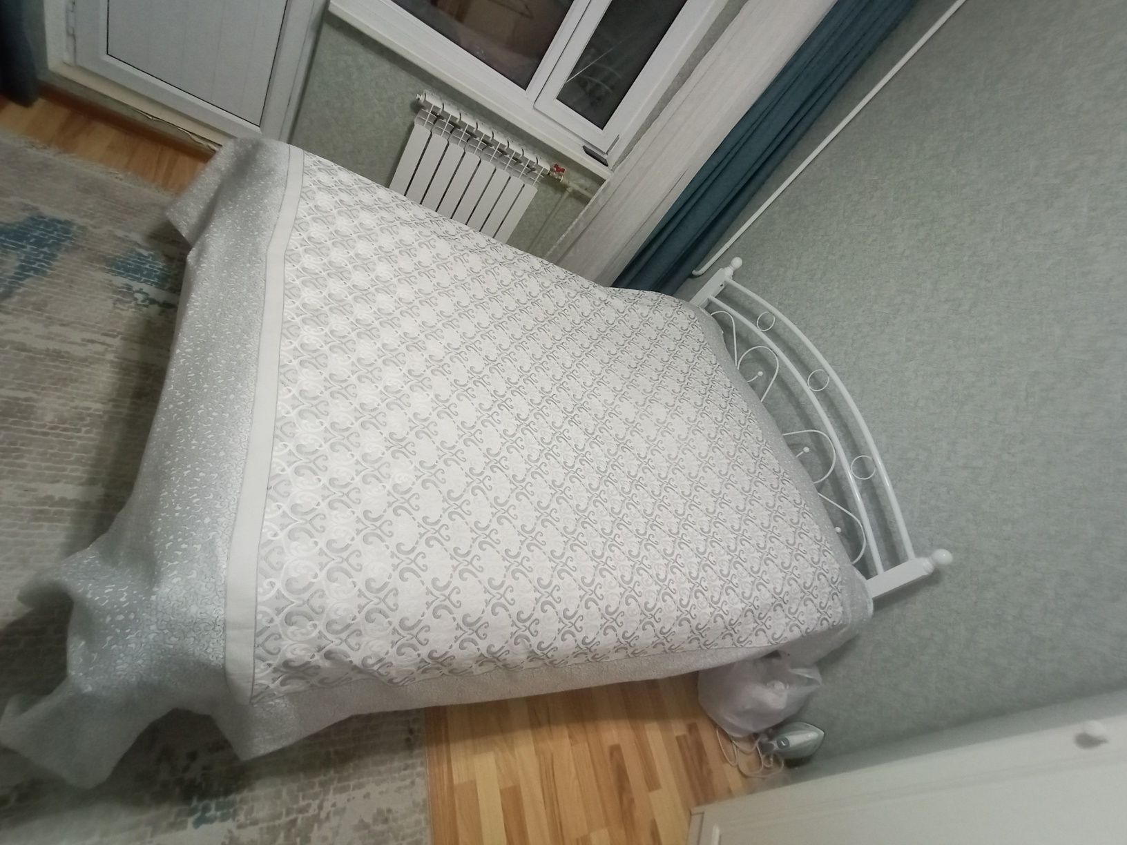 Кованая кровать состояние новое