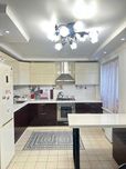 В продаже отличная 4-х комнатная квартира в районе ЖД