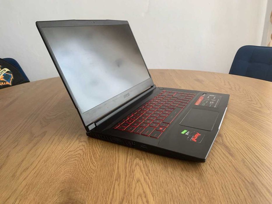 Laptop Gaming MSI GF63 Thin 9SC - - i5, 16GB RAM, 4GB Video GTX 1650
