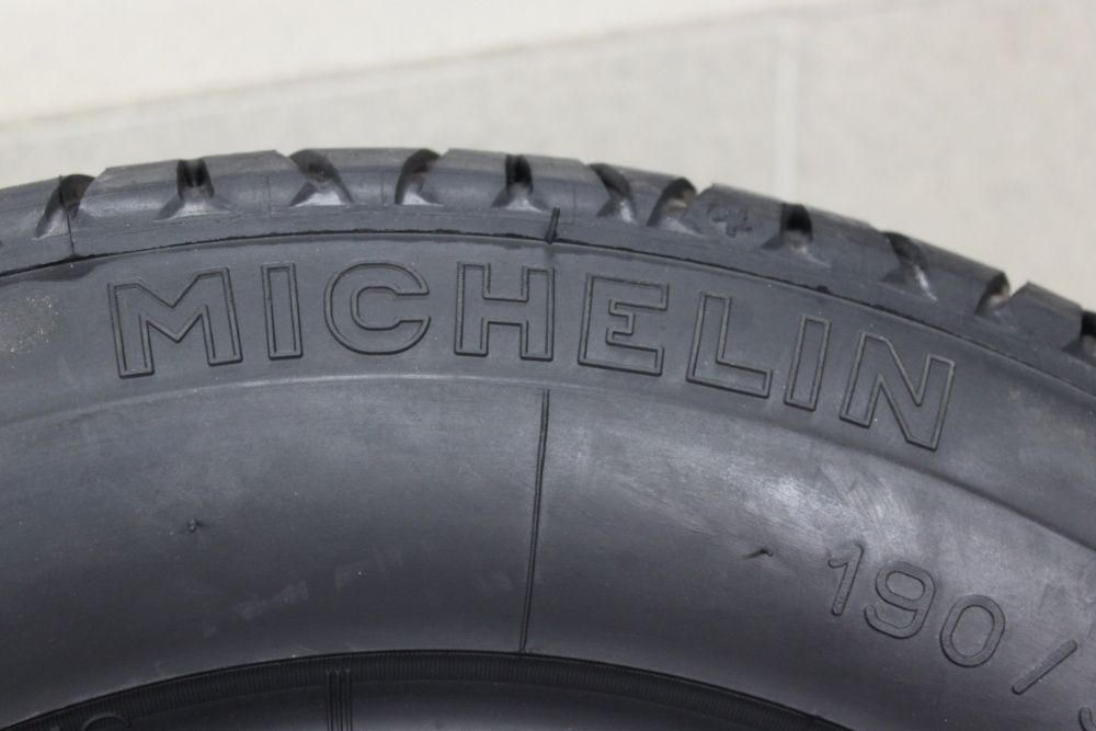 Гуми 190/55 HR 340 Michelin TRX