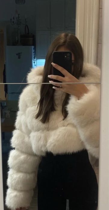 Пухкаво яке тип cropped