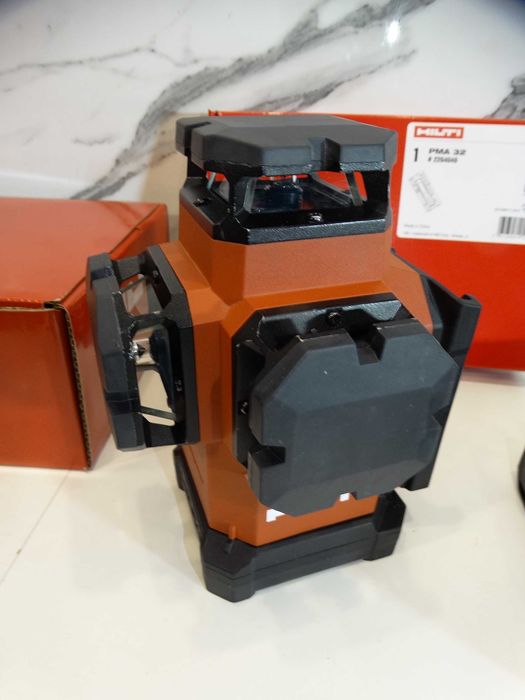 2024 - Hilti PM 50 - 22 / Nuron - Мултилинеен лазерен нивелир