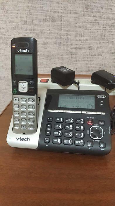 Продам радиотелефон VTECH три трубки на один телефонный номер.