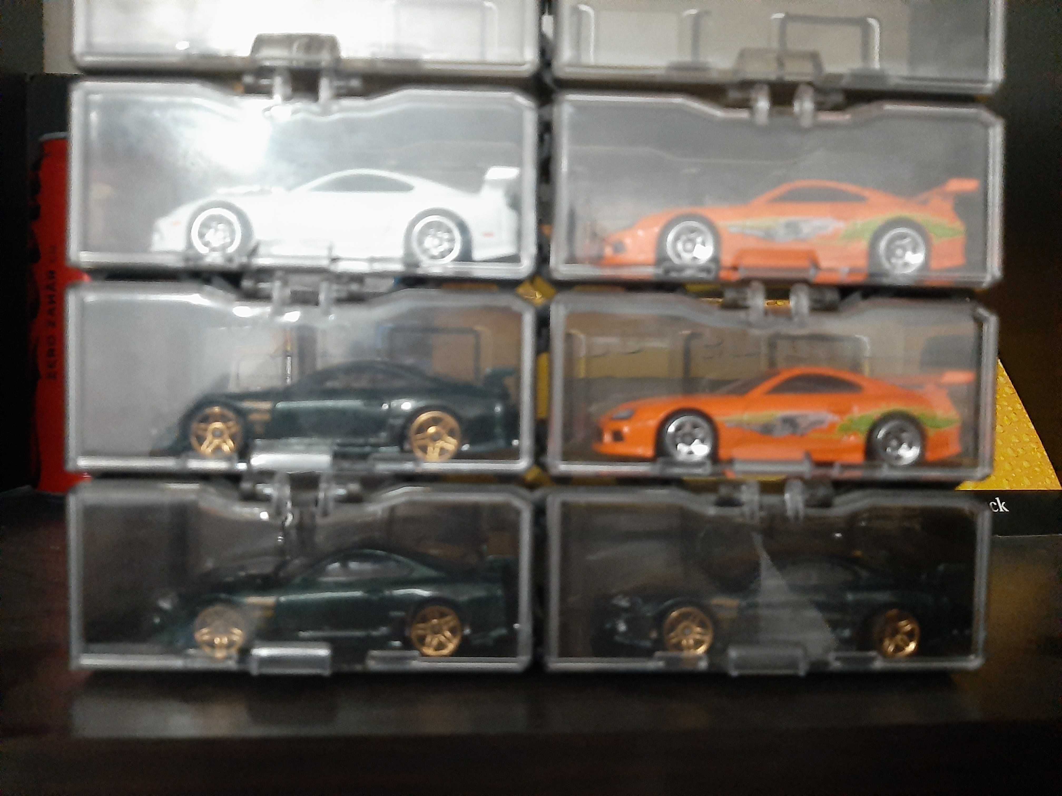 Vand lot masinute hotwheels si camioane de jucarie