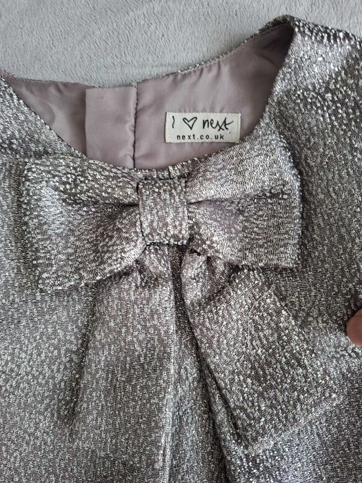 Rochita de ocazie NEXT marimea 104