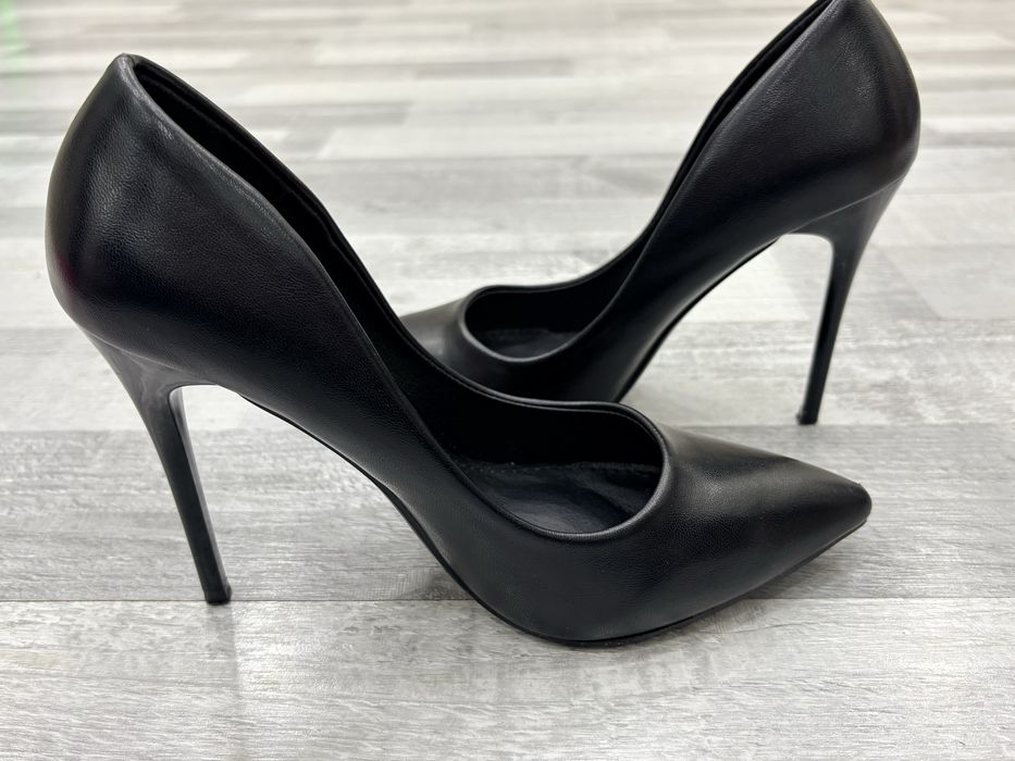 Б/у туфли  состояние идеальное